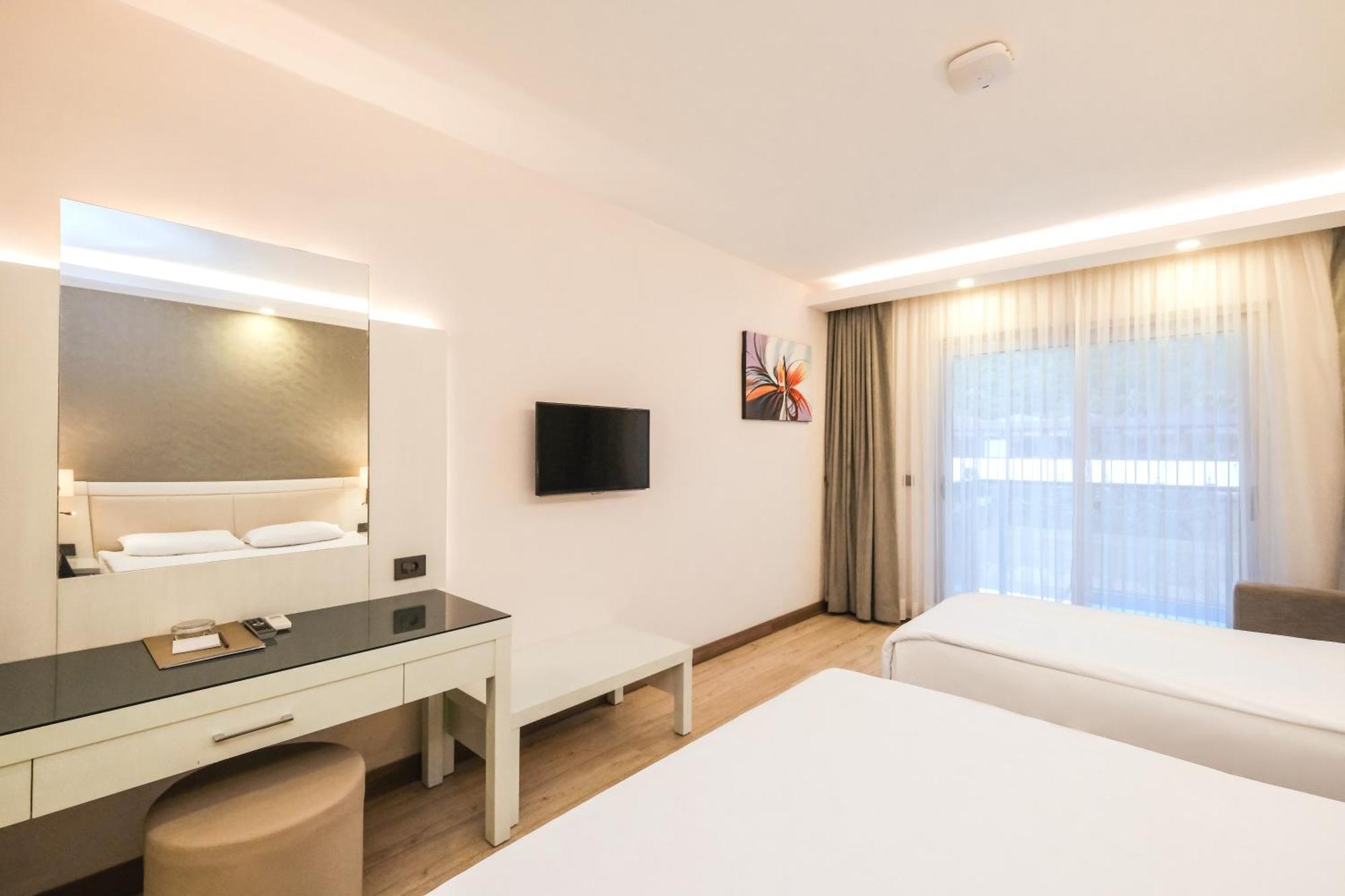 Otel Sundia By Liberty Hisarönü